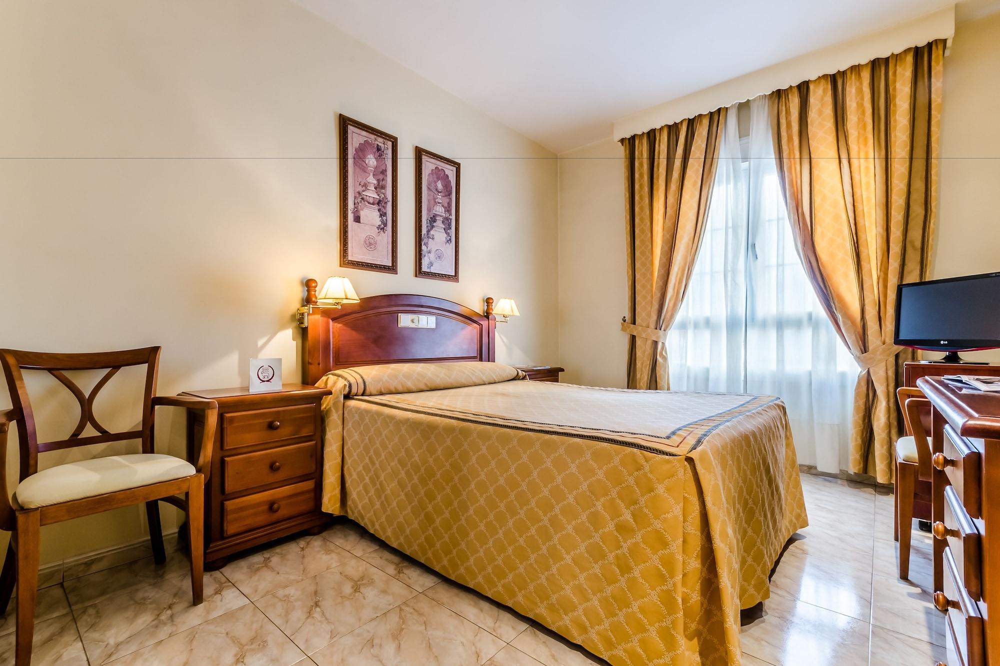 Roma Aurea Hotel Талавера де ла Рейна Екстериор снимка