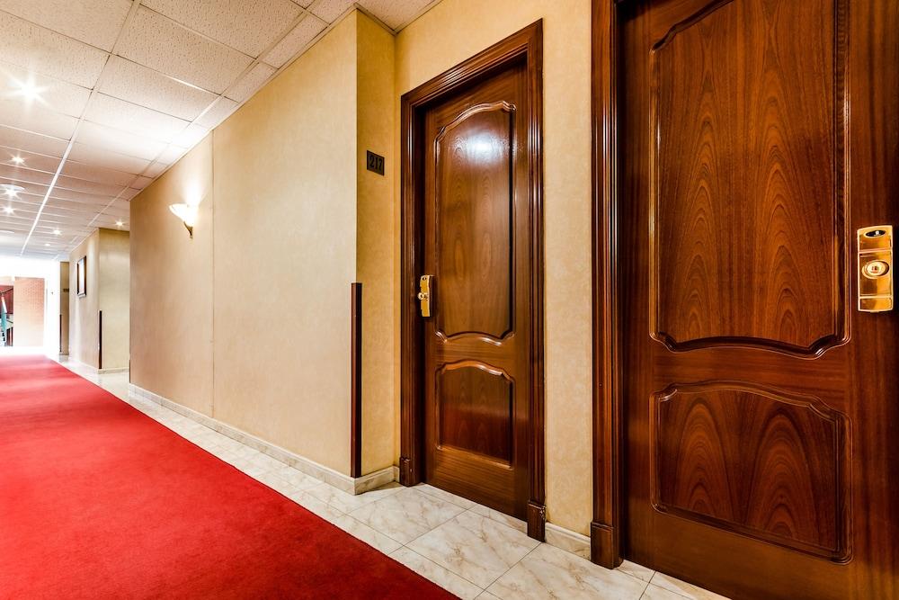 Roma Aurea Hotel Талавера де ла Рейна Екстериор снимка
